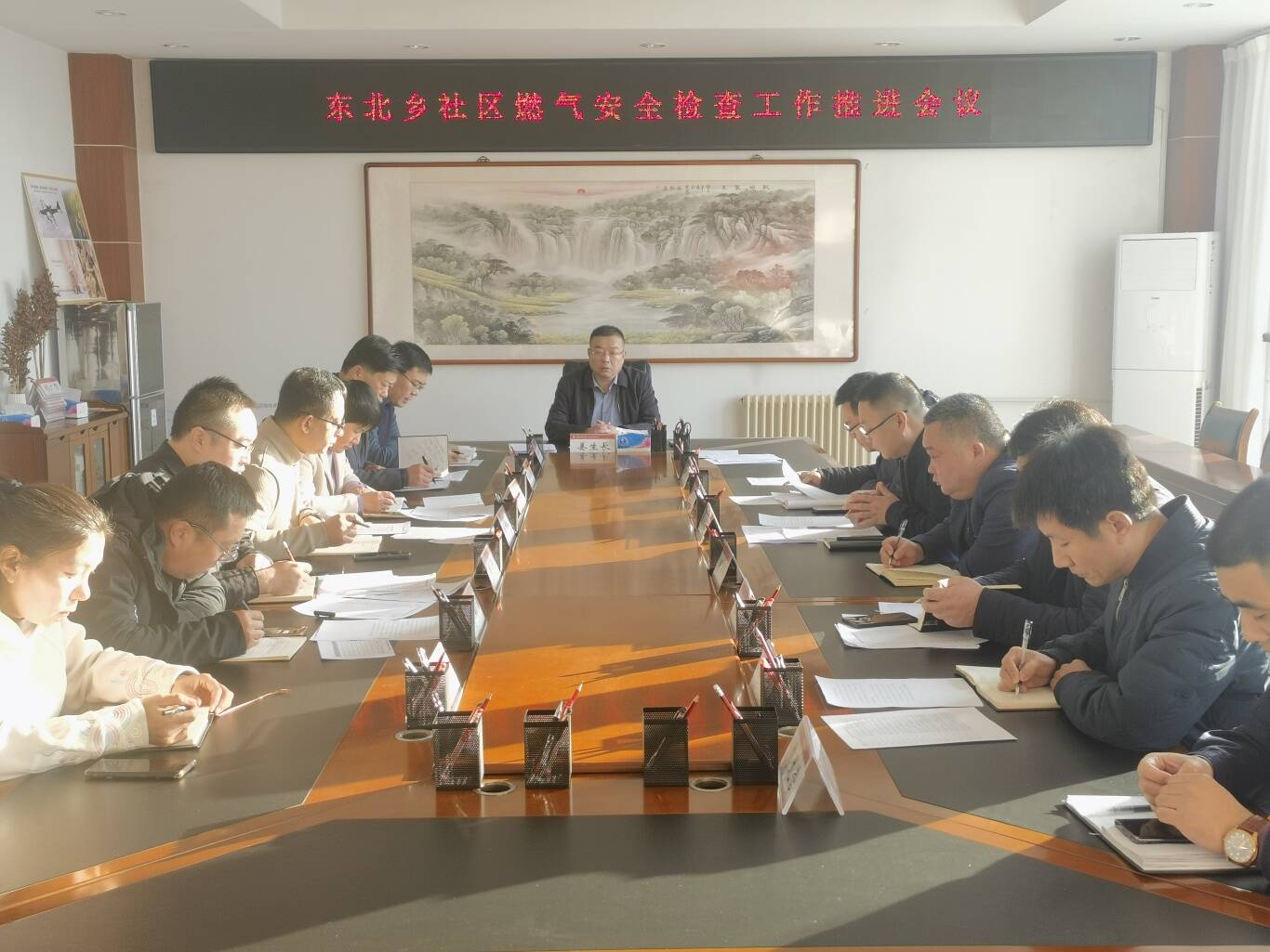 “取暖热度”呵护“民生温度”EVO真人平台潍坊高密：以(图2)